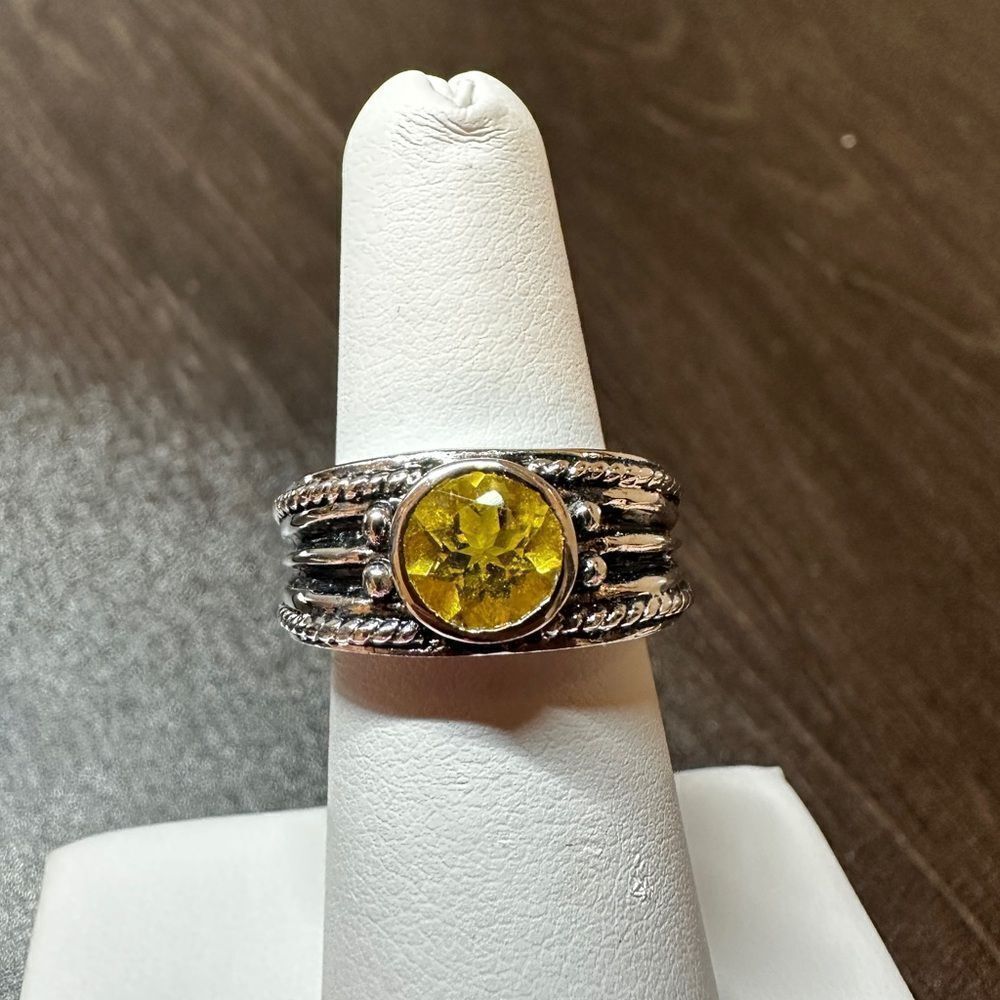 Round cut, faceted citrine solitaire ring in solid sterling silver!